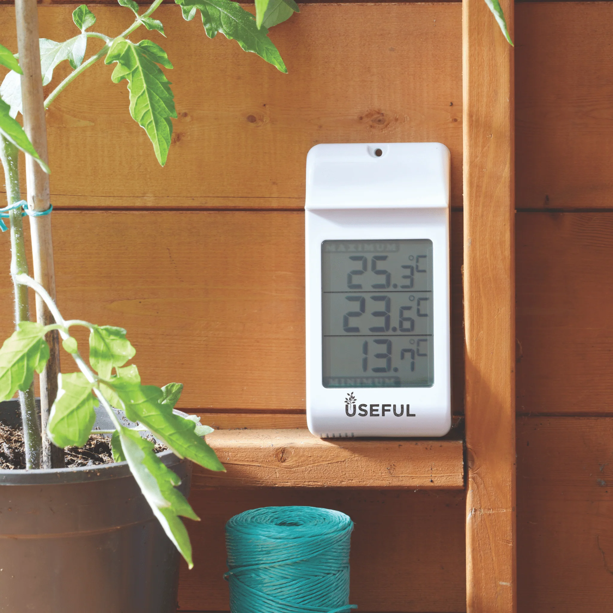 Digital Max Min Thermometer, Indoor and Greenhouse Temperature Monitor with Celsius and Fahrenheit