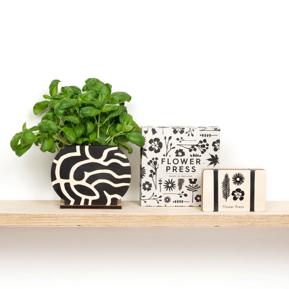 Studio Wald Pocket Flower Press Silhouette 12 x 8 cm - Image 2